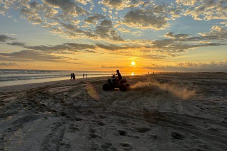 Quadfahren am Strand in Salalah